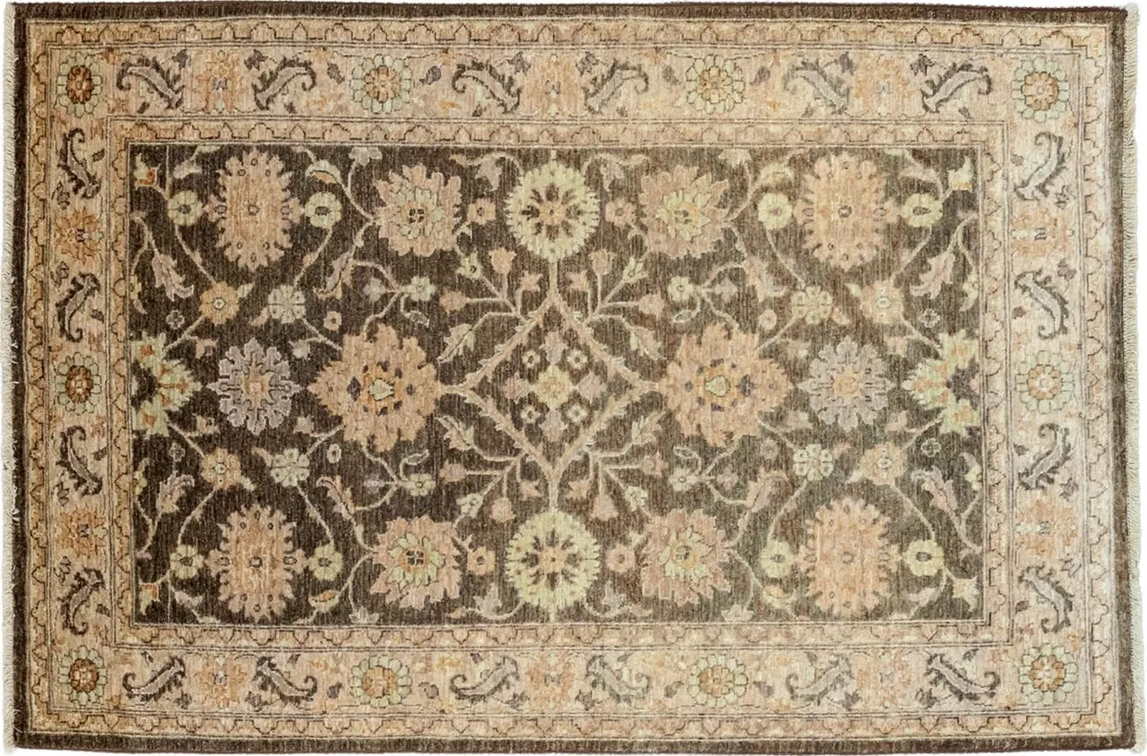 Handwoven rug No. 2027, 5′ × 7′, viewed from above