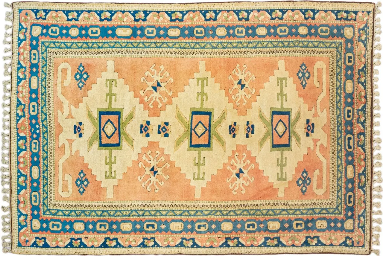 Handwoven rug No. 271-2, 8′ × 10′, viewed from above