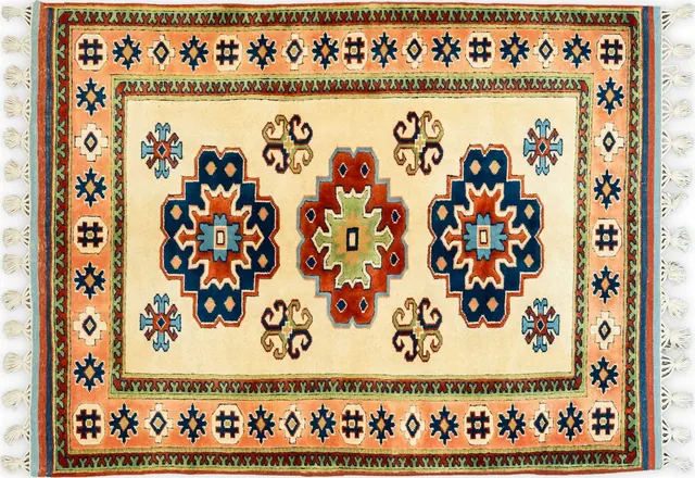 Handwoven rug No. 337, 5′ × 7′