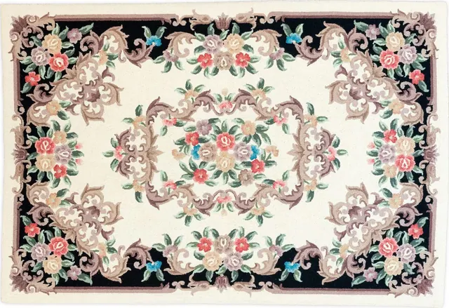 Handwoven rug No. 345, 5′ × 7′