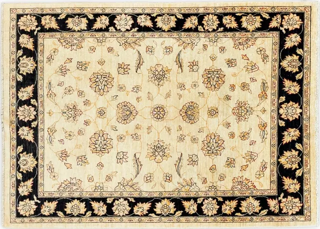 Handwoven rug No. 510, 5′ × 7′