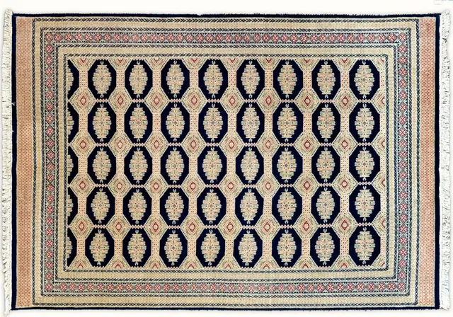 Handwoven rug No. 590, 6′ × 9′