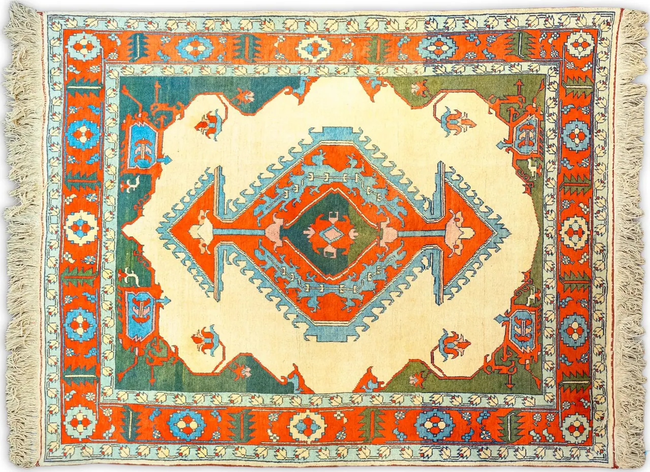 Handwoven rug No. 607, 8′ × 10′, viewed from above