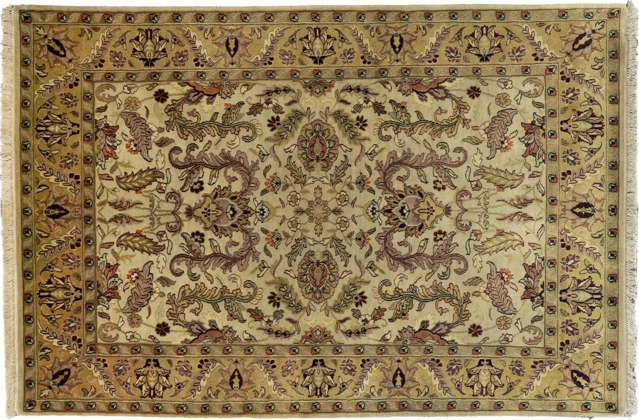 Handwoven rug No. 622, 6′ × 9′, viewed from above