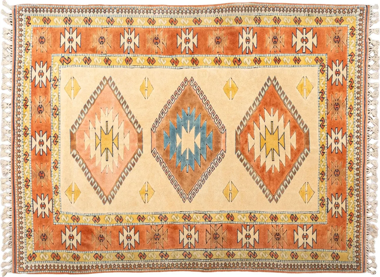 Handwoven rug No. 673, 8′ × 10′, viewed from above