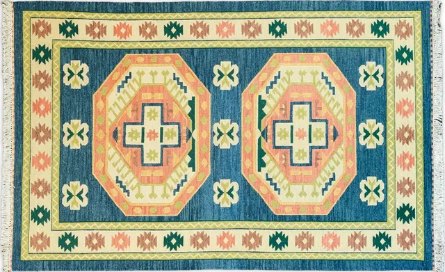 Handwoven rug No. K014, 5′ × 7′